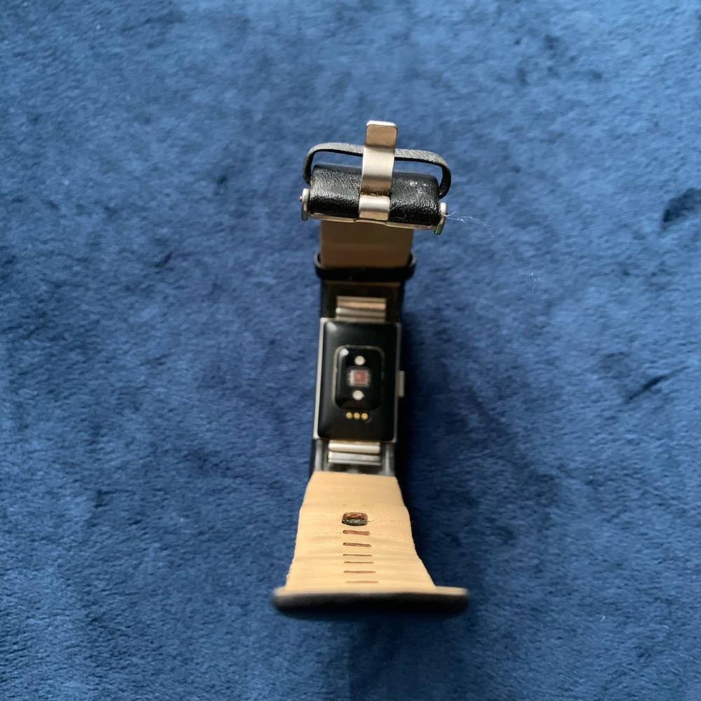 Fitbit Charge 2 - Picture 2 of 5